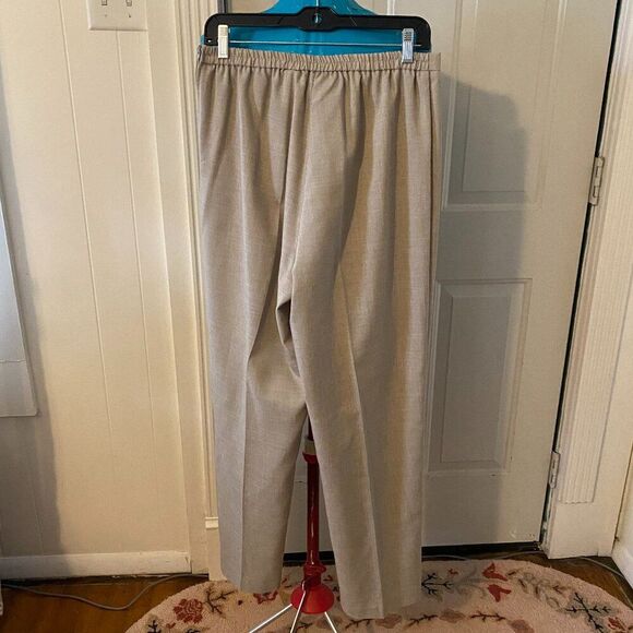 Sag Harbor 2 Piece Short Sleeve Top and Slacks Women Size 12 - Picture 10 of 13